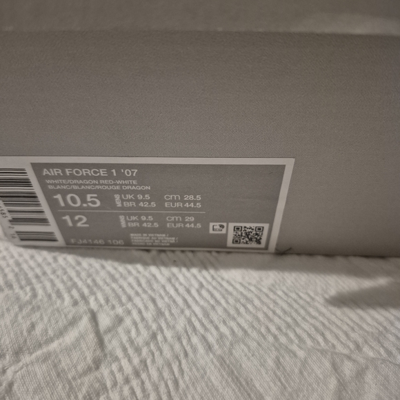 Nike Air Force 1 - White with Dragon Red - Picture 6 of 6